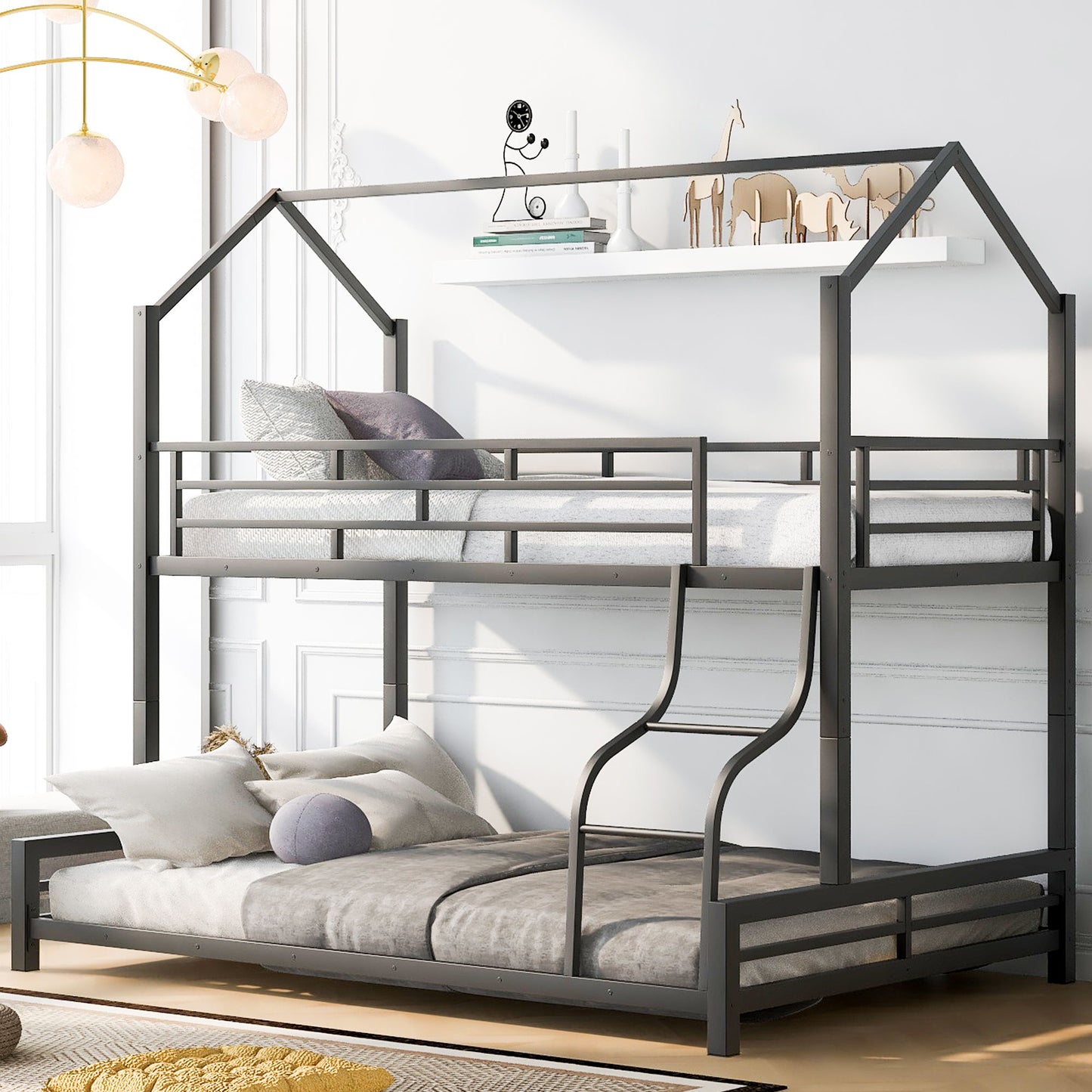 Sturdy Frame House Bunk Bed