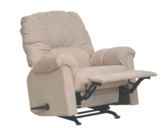 The Ultimate Recliner Buying Guide for Maximum Comfort