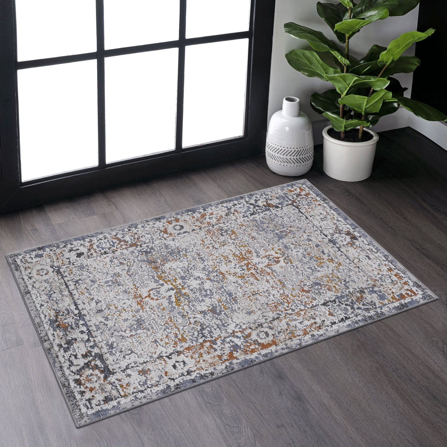 Payas - 2' x 3' Traditional Non-Shedding Stylish And Stain Resistant Area Rug - Ivory / Gray