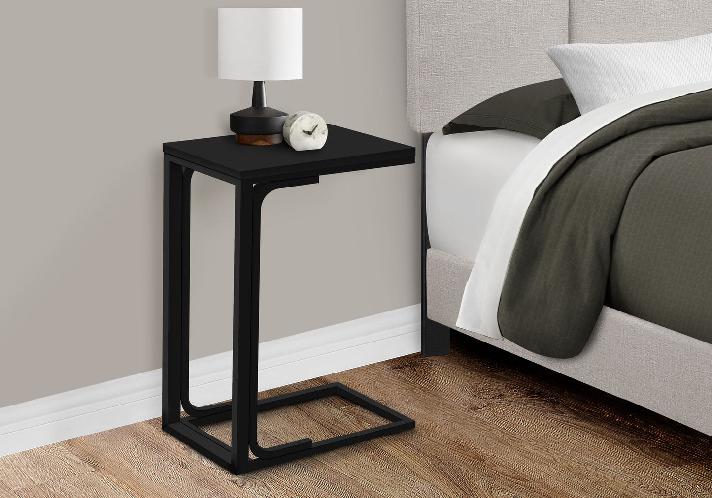 Accent Table, C - Shaped Modern Desig