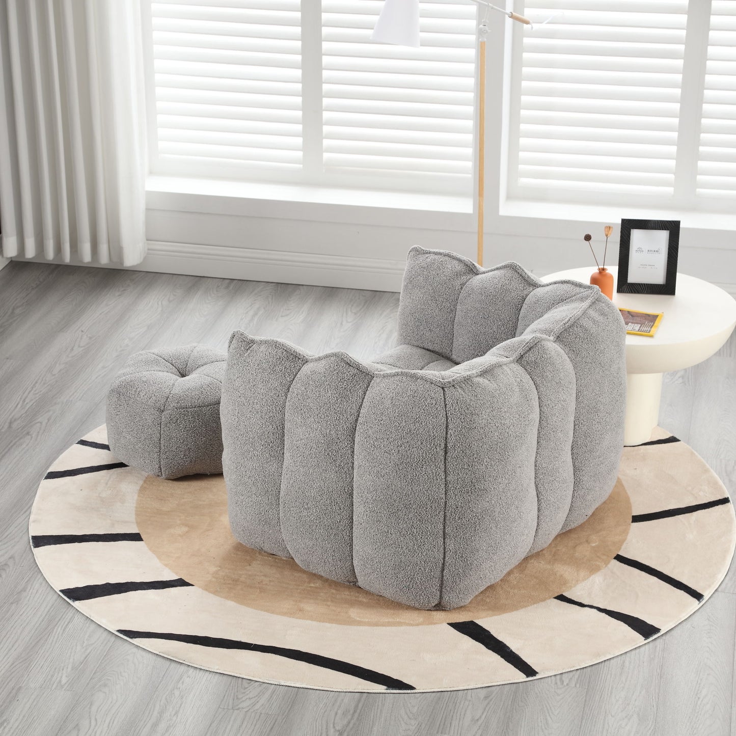 Soft Bean Bag Chair With High Resilient Foam (Chips)