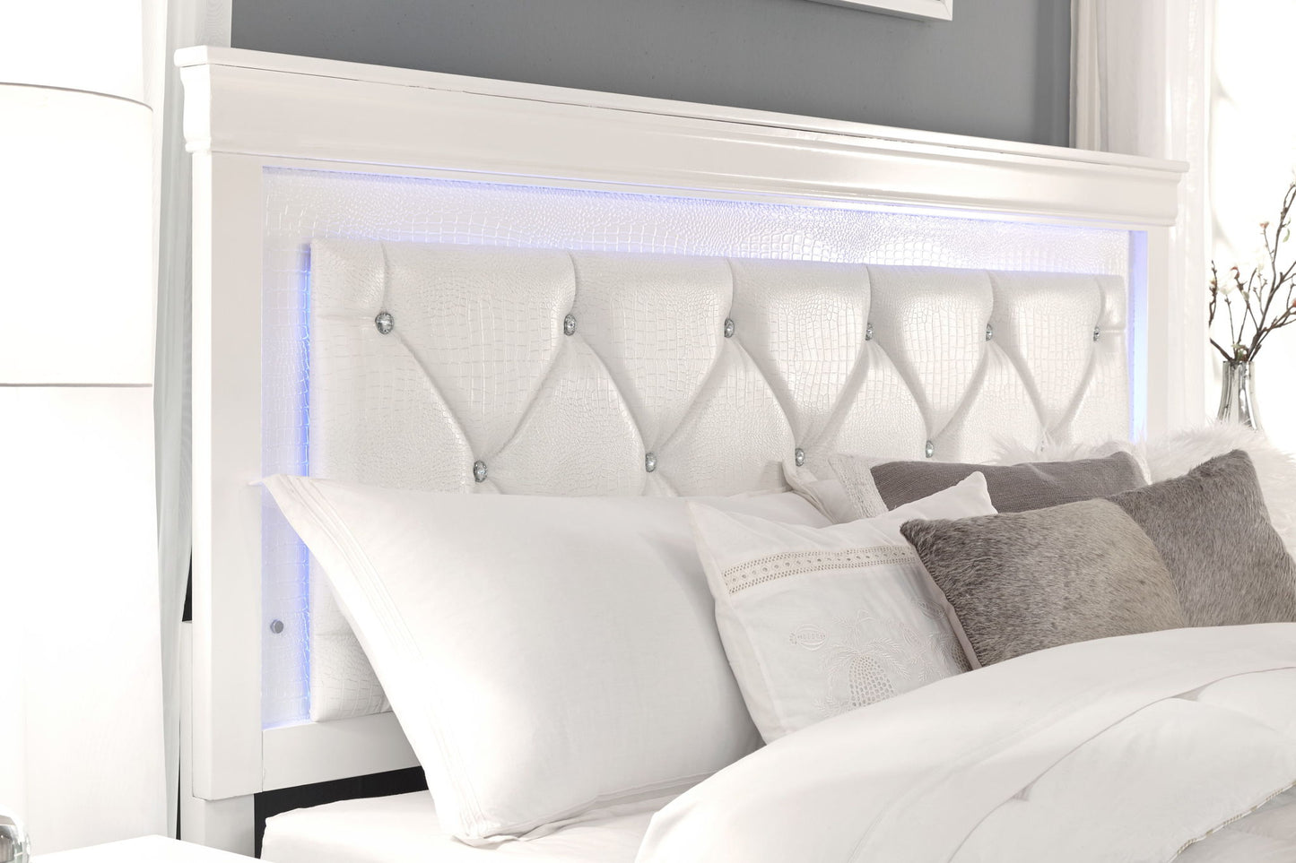 Pompei - King Bed Headboard With LED And Footboard - Metallic White
