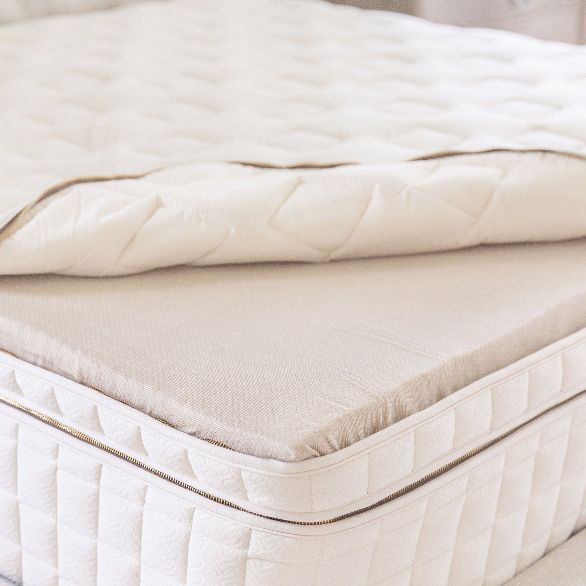 Naturepedic EOS Pillow Top organic mattress layers