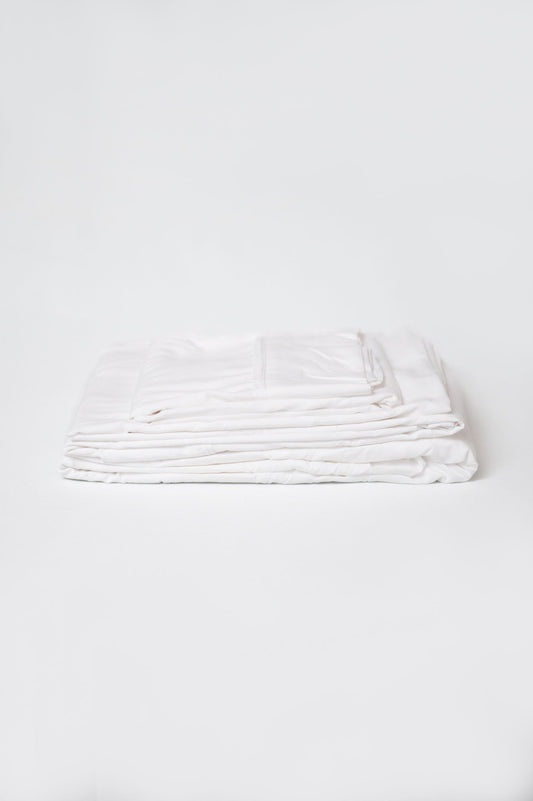 4 Piece Short Queen Brushed Microfiber Hypoallergenic Sheet Set - White