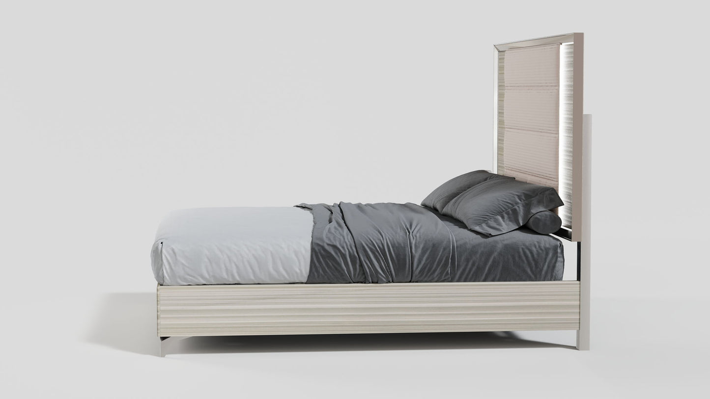 Zambrano - Queen Bed Footboard, Side Rails And Slats - White