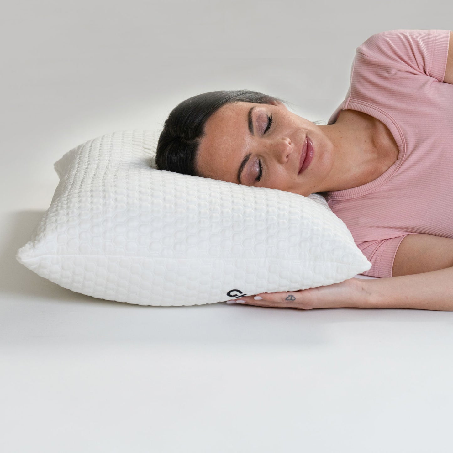 Ghostpillow Shredded - Customizable Soft Fluffy Gel Memory Foam & Siliconized Microfiber Pillow